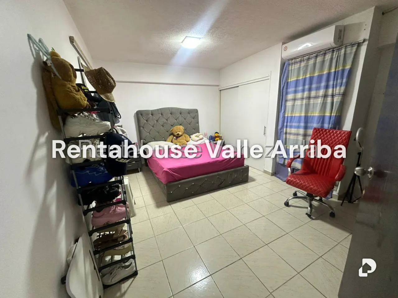 Apartamento en El Paraíso, Caracas – 11
