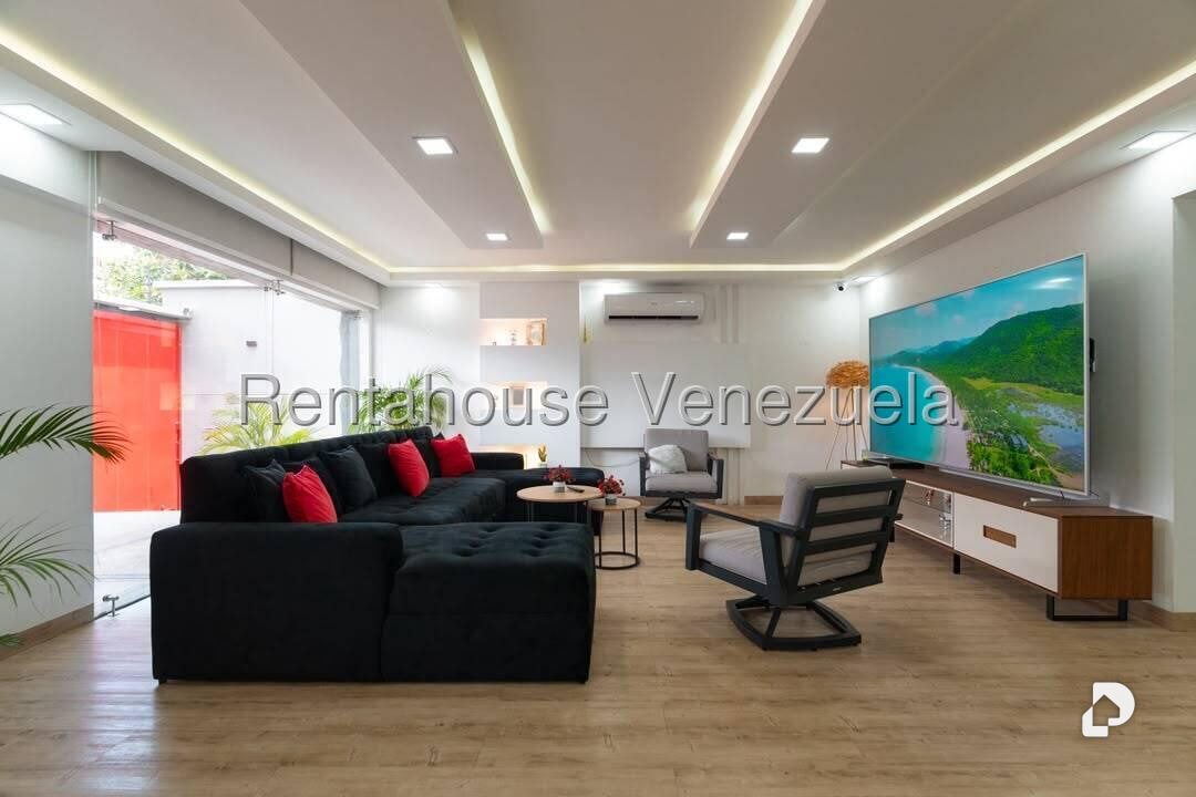 Casa en Colinas de Vista Alegre, Caracas – 11