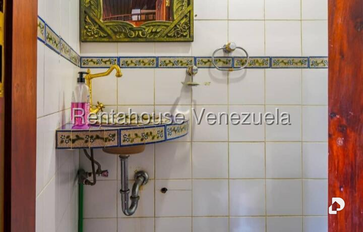 Casa en El Peñón, Caracas – 19