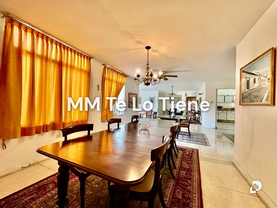 House in San Román, Caracas – 7