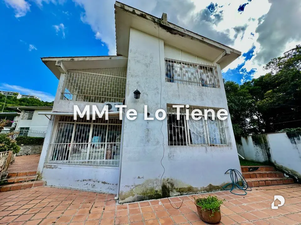 House in San Román, Caracas – 22