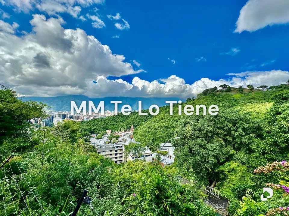 House in San Román, Caracas – 24