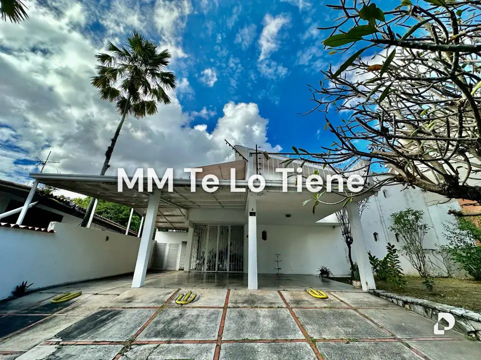 House in San Román, Caracas – 2