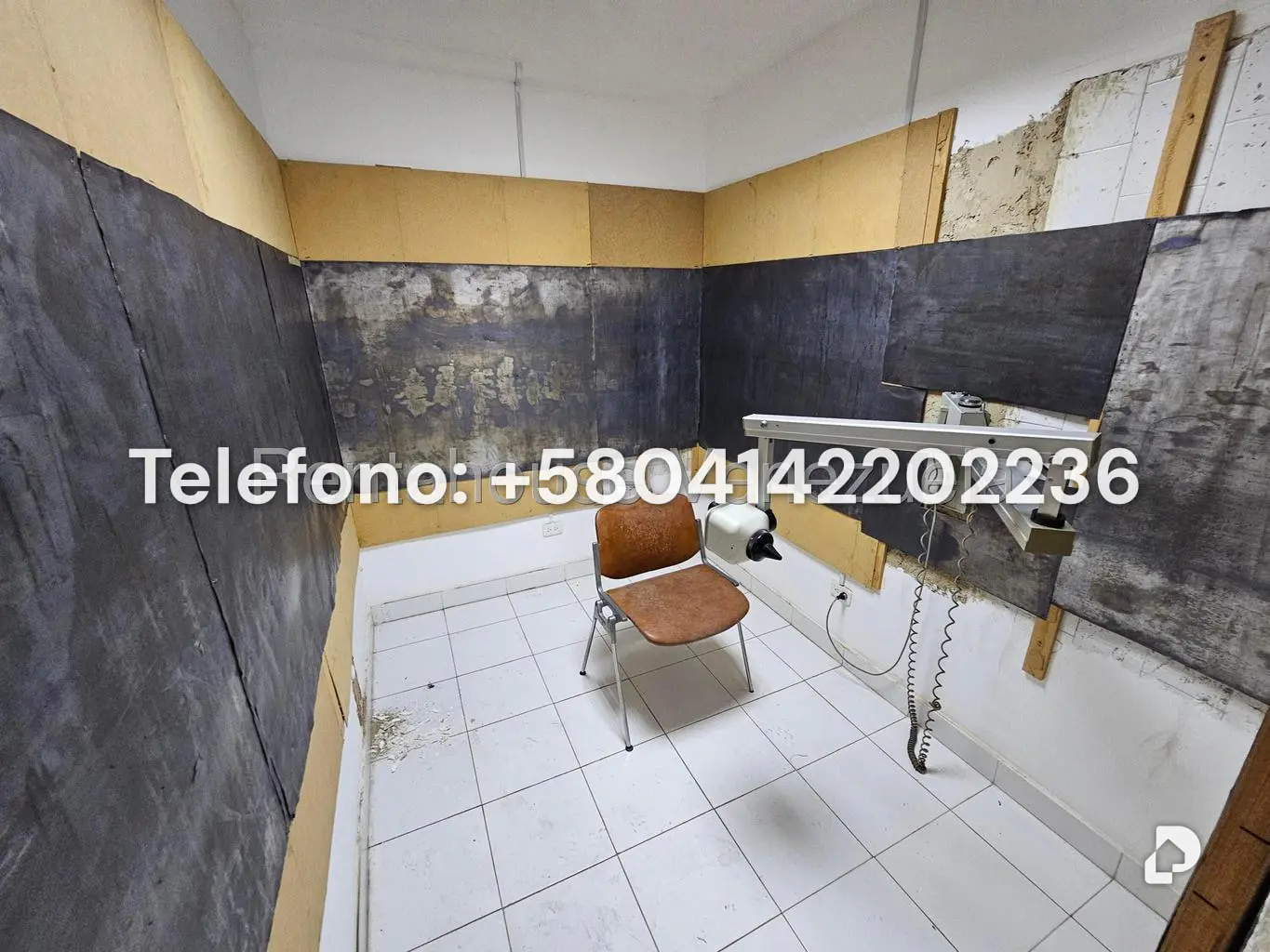 Local comercial en La Urbina, Caracas – 15