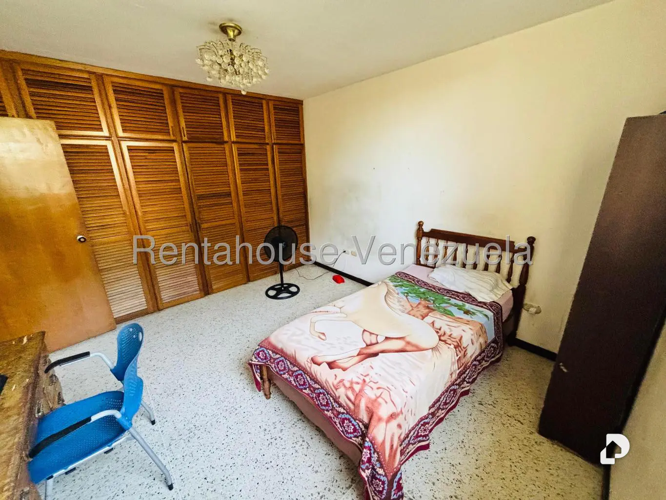 Casa en El Marqués, Caracas – 30