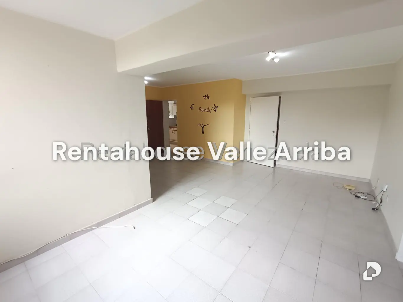 Apartment in Don Blas, San Antonio de Los Altos – 3
