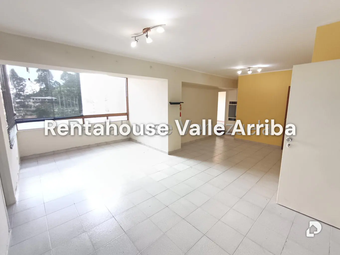 Apartment in Don Blas, San Antonio de Los Altos – 2