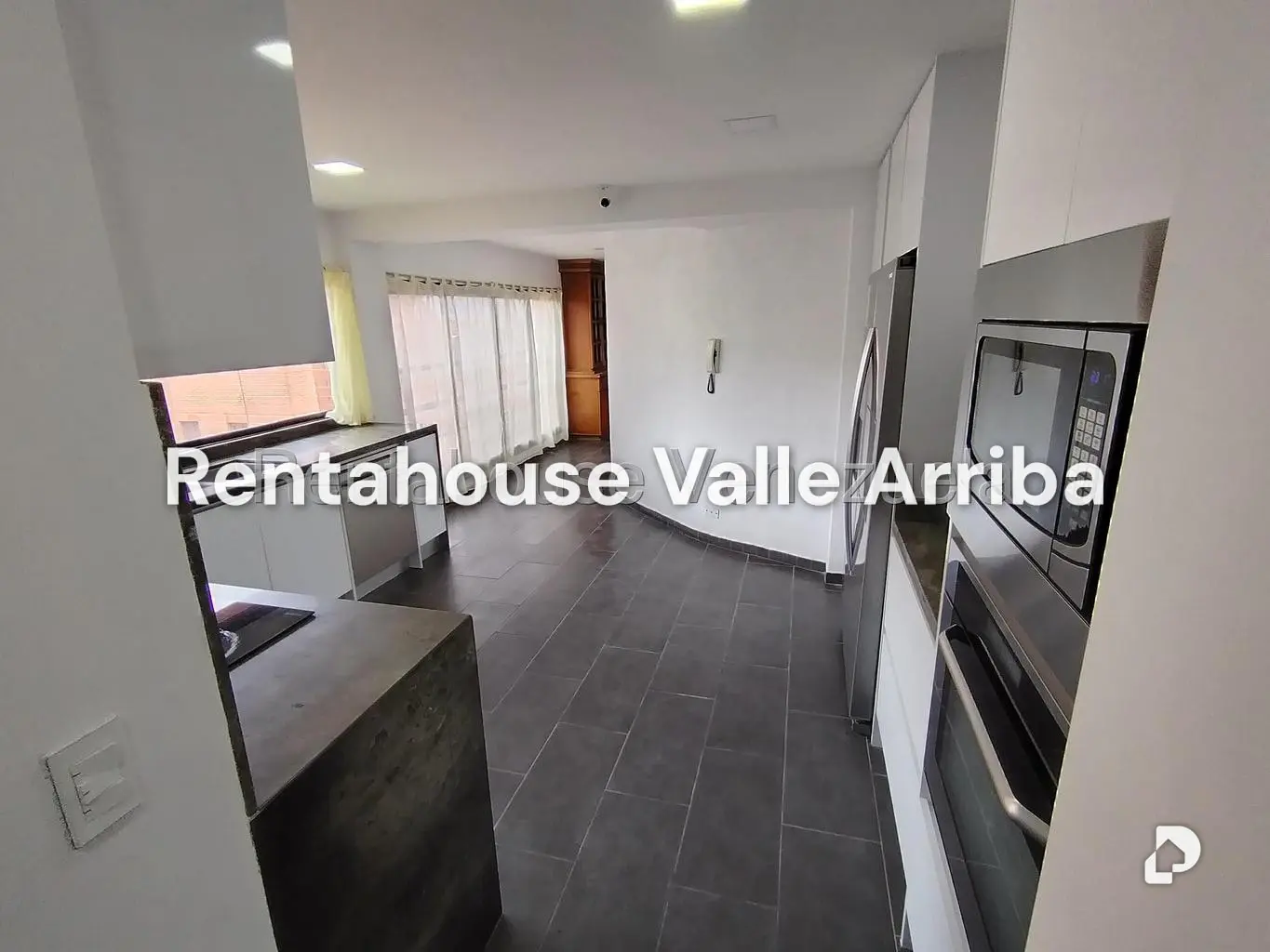 Apartamento en Colinas de Valle Arriba, Caracas – 22