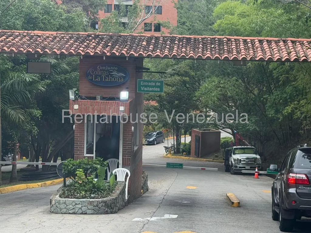 Apartamento en Colinas de La Tahona, Caracas - 1