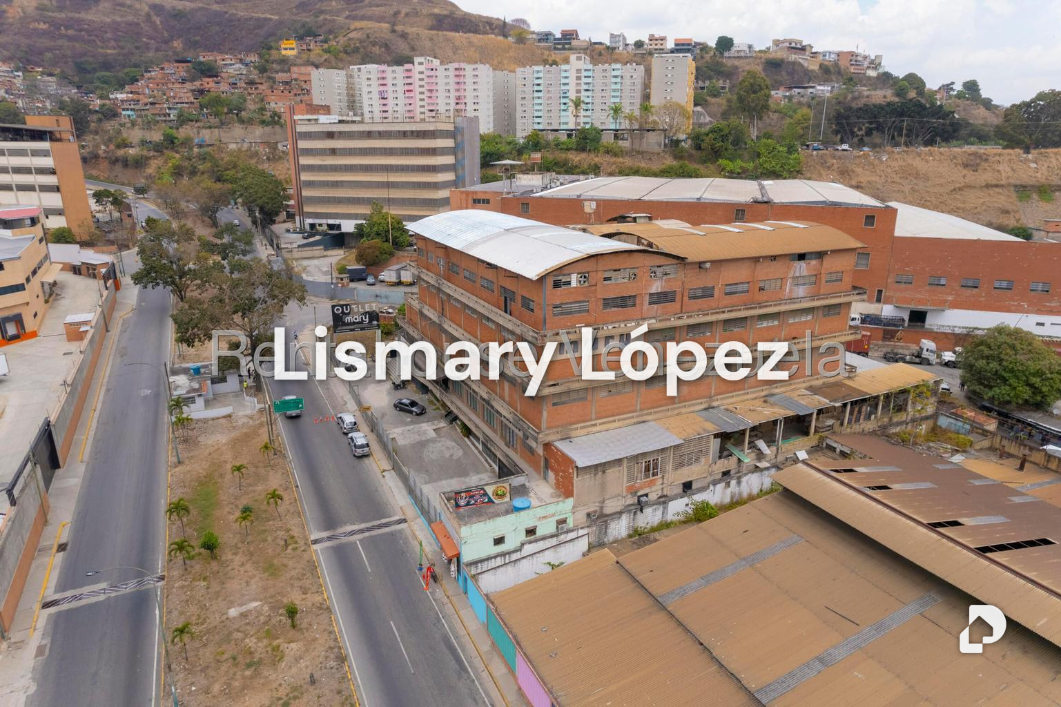Edificio en La Yaguara, Caracas – 5