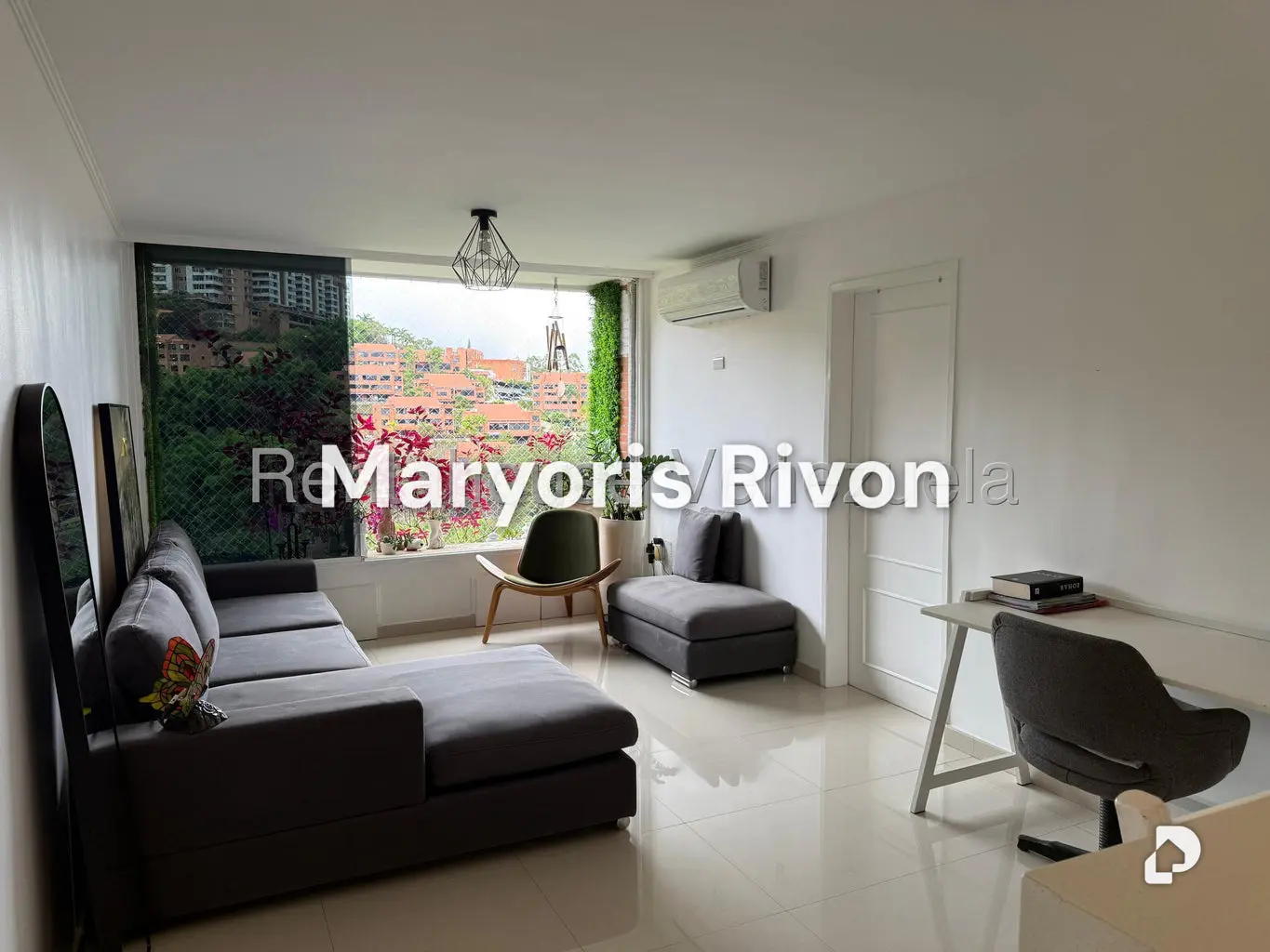 Apartamento en Colinas de La Tahona, Caracas – 2