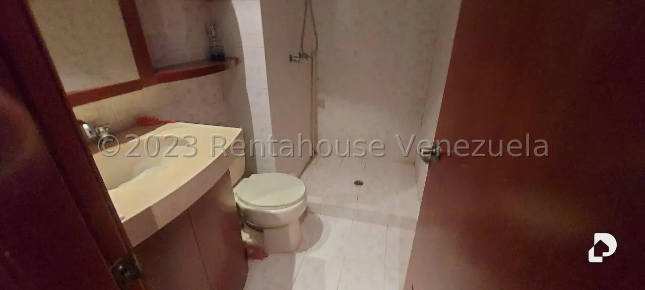 Apartamento en Los Chorros, Caracas – 24