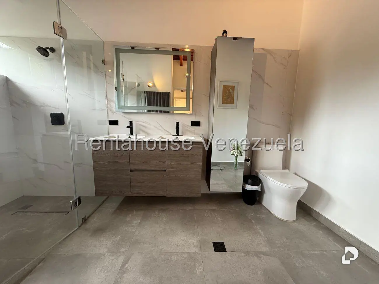 Casa en Colinas del Tamanaco, Caracas – 24