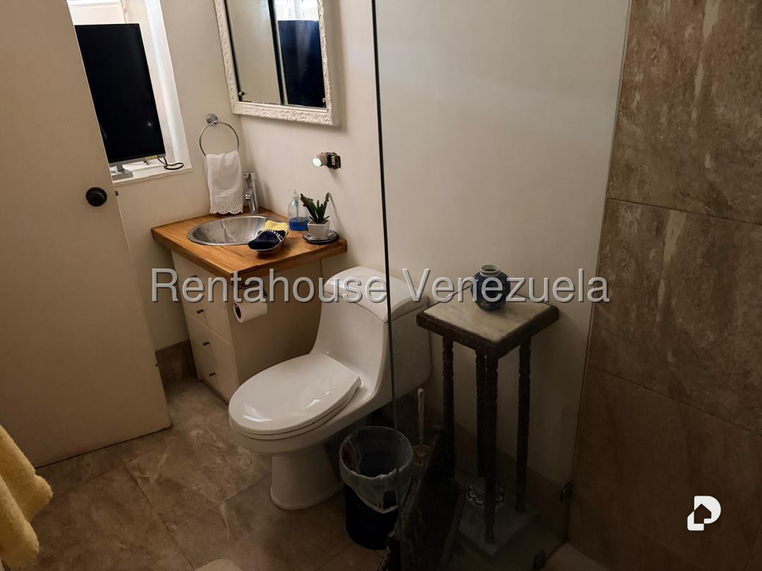 House in El Hatillo, Caracas – 30