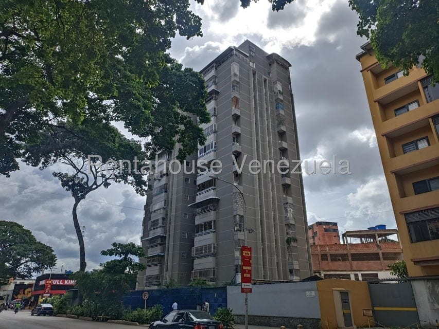 Apartamento en El Paraíso, Caracas - 1