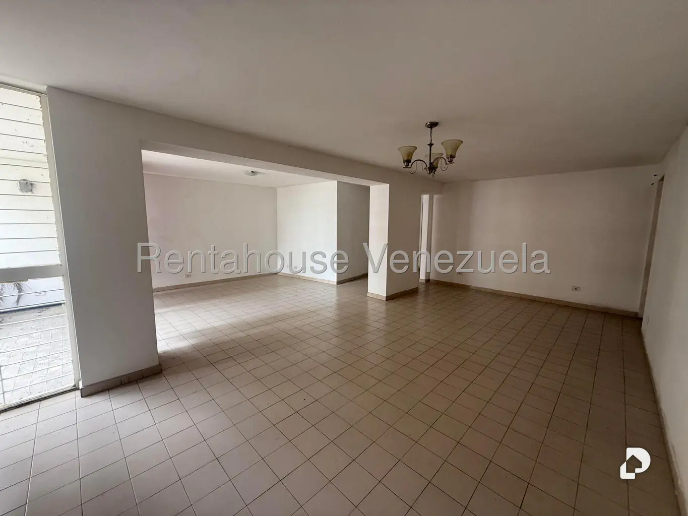 Apartamento en Chuao, Caracas – 17