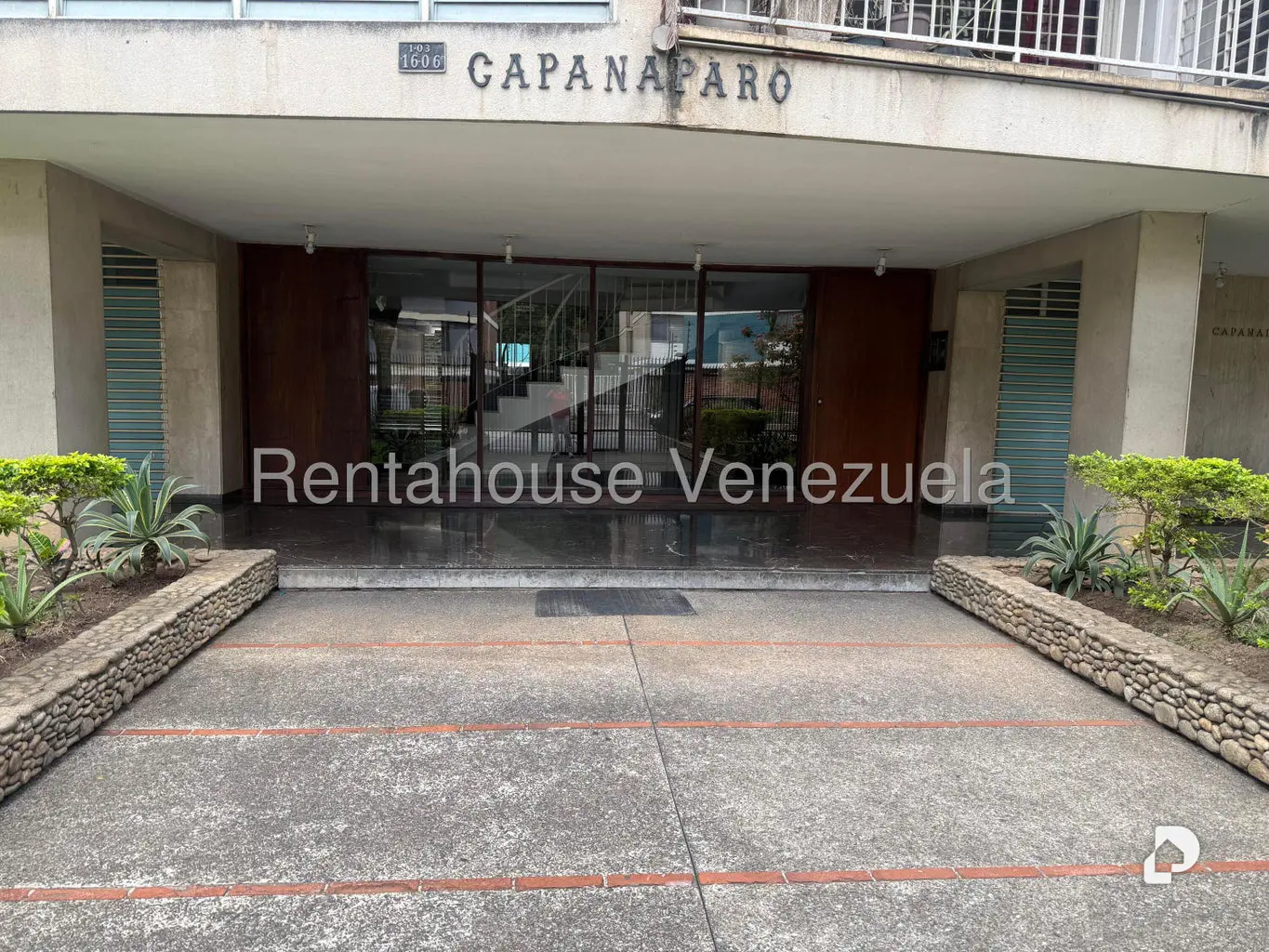 Apartamento en Chuao, Caracas – 2