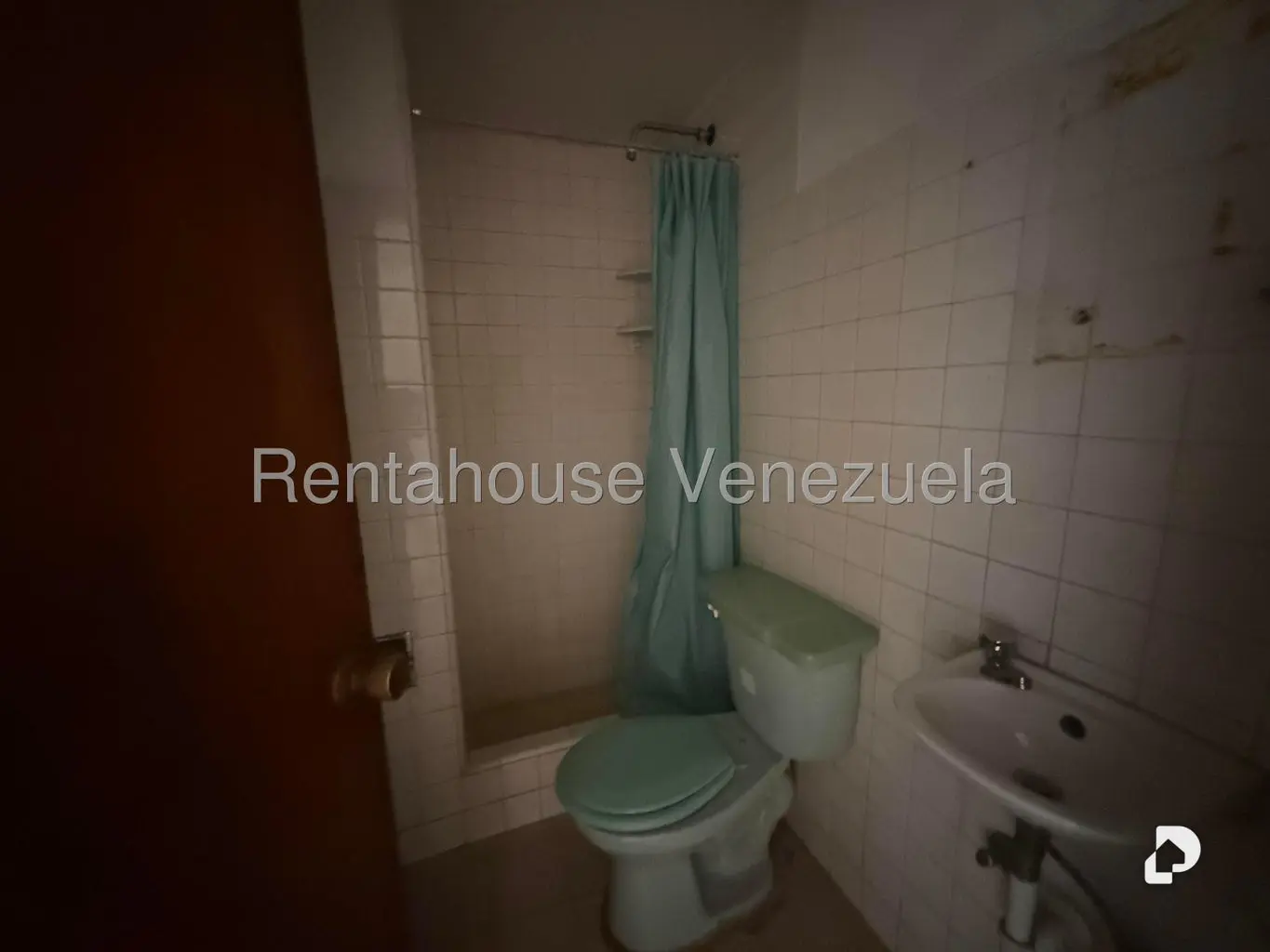 Apartamento en Chuao, Caracas – 24