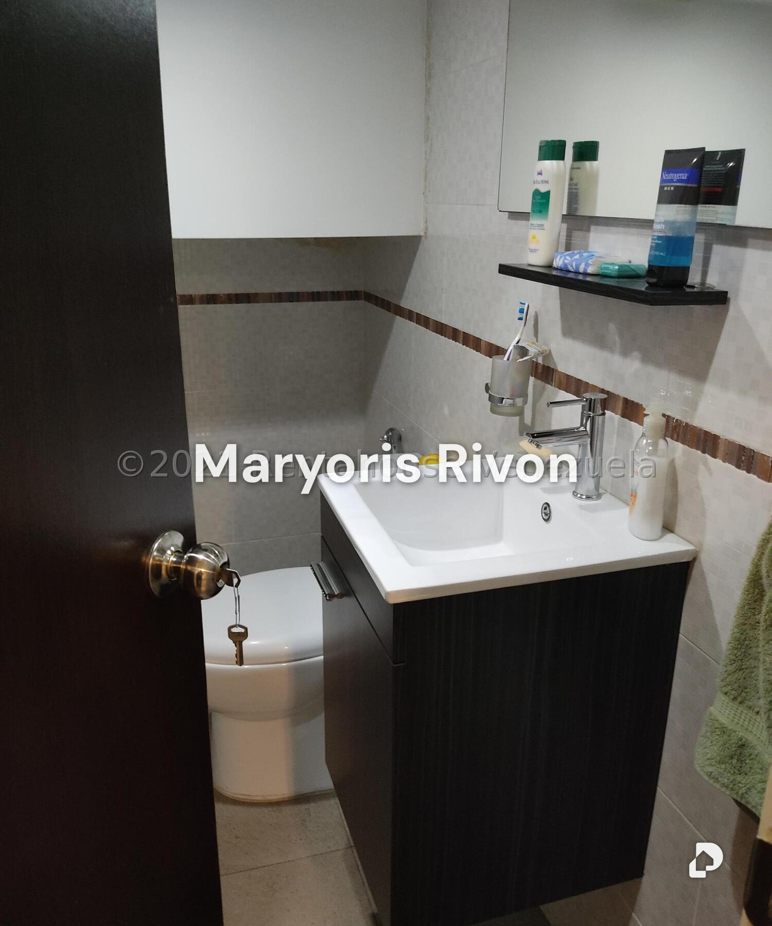 Local comercial en Las Mercedes, Caracas – 18