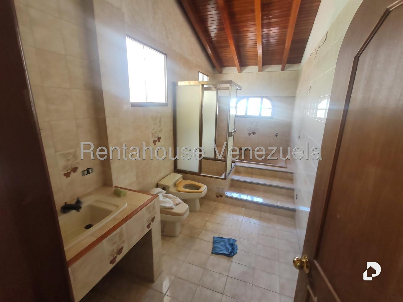 Casa en El Marqués, Caracas – 24