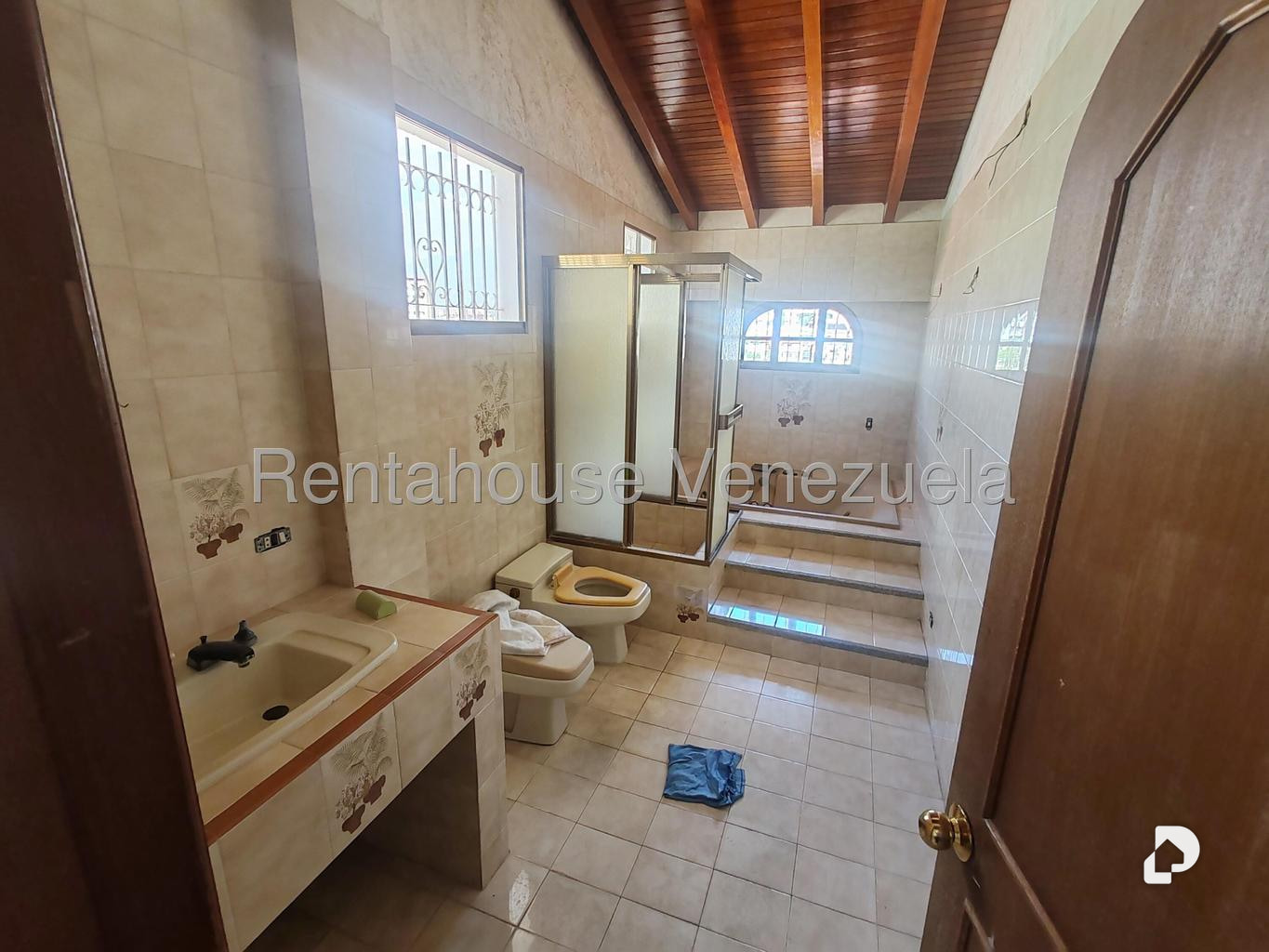 Casa en El Marqués, Caracas – 23