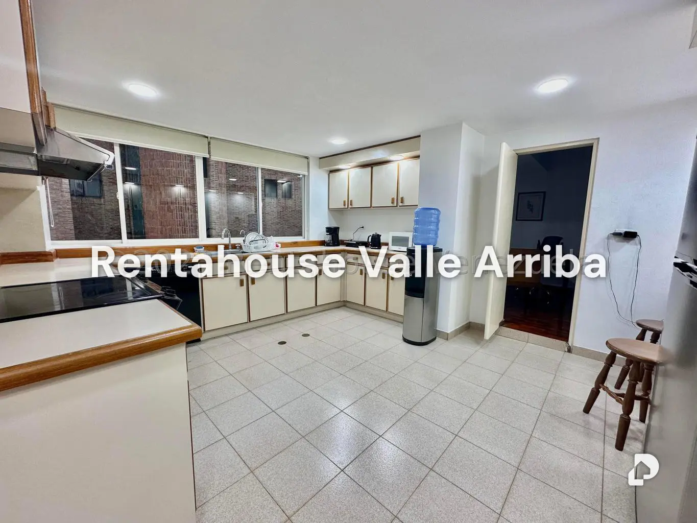Apartamento en Las Mercedes, Caracas – 4