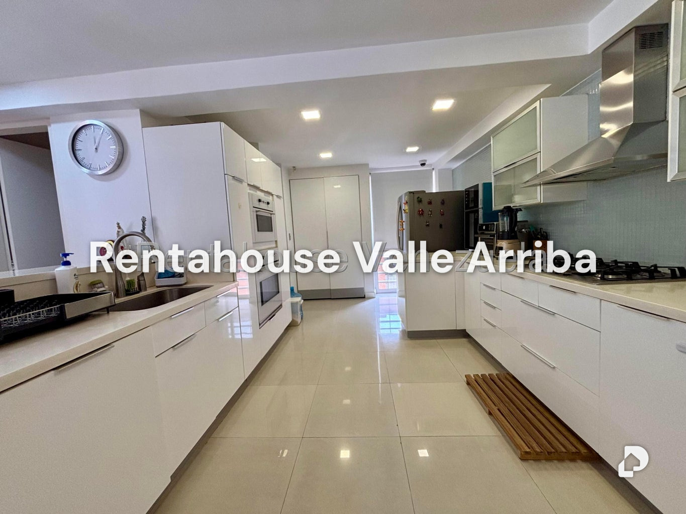 Apartamento en Boleíta Norte, Caracas – 23
