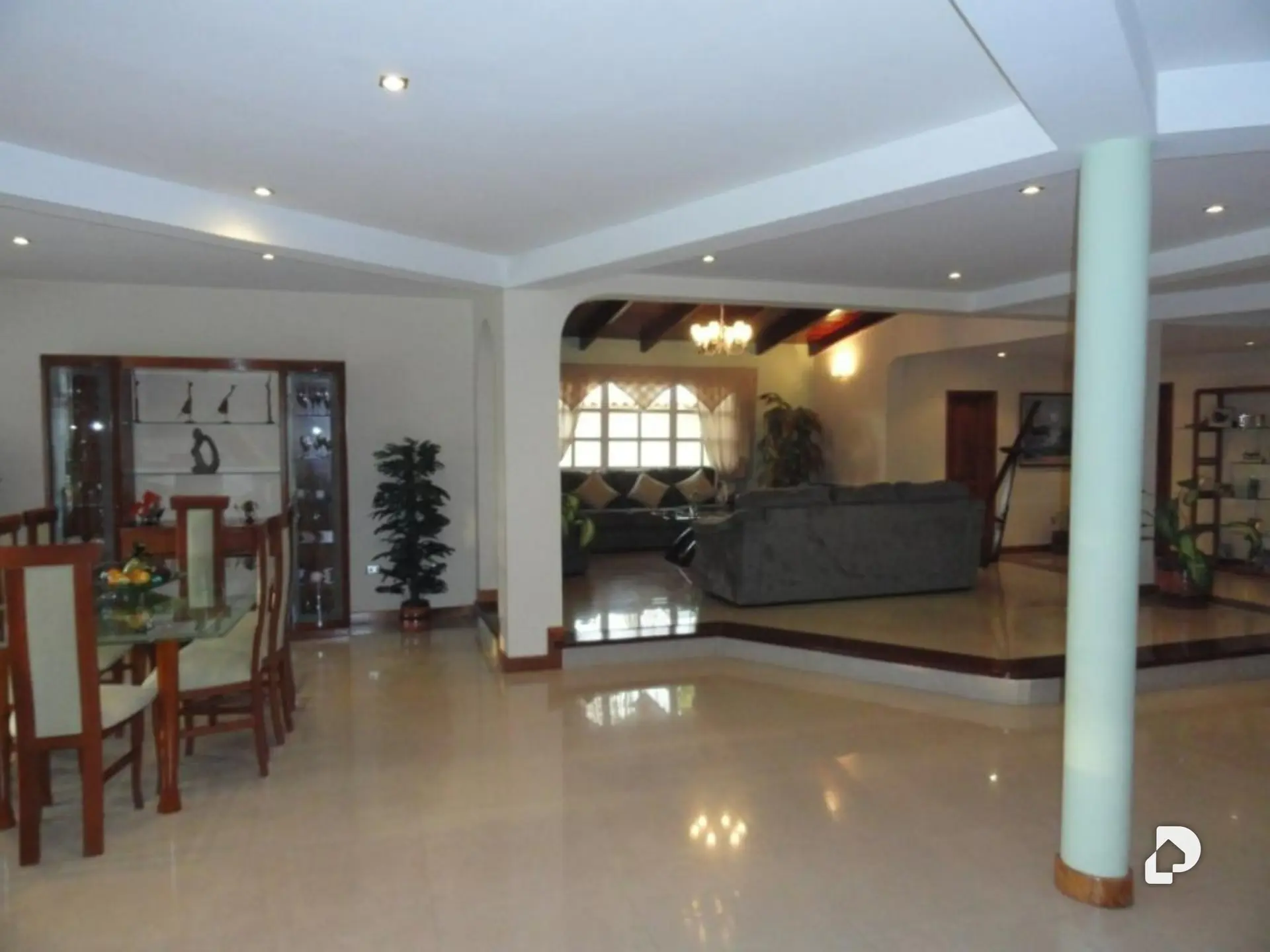 Casa en Complejo Turístico El Morro, Lechería – 11