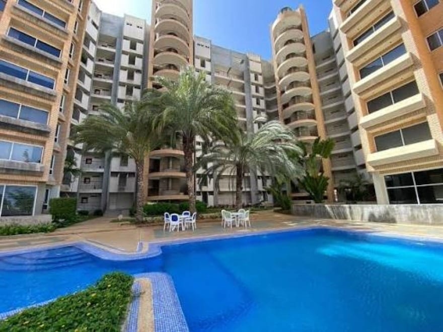 Apartamento en Urbanización Costa Azul, Porlamar - 1