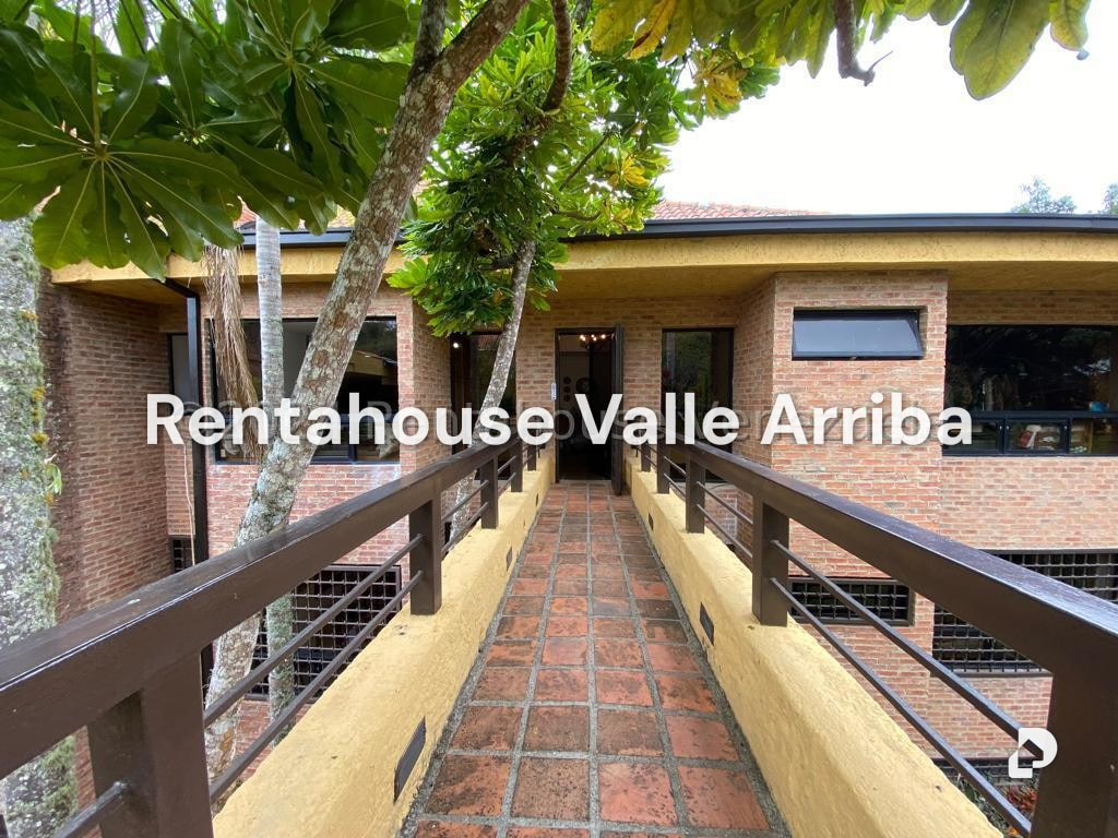 Apartamento en Oripoto, Caracas – 1