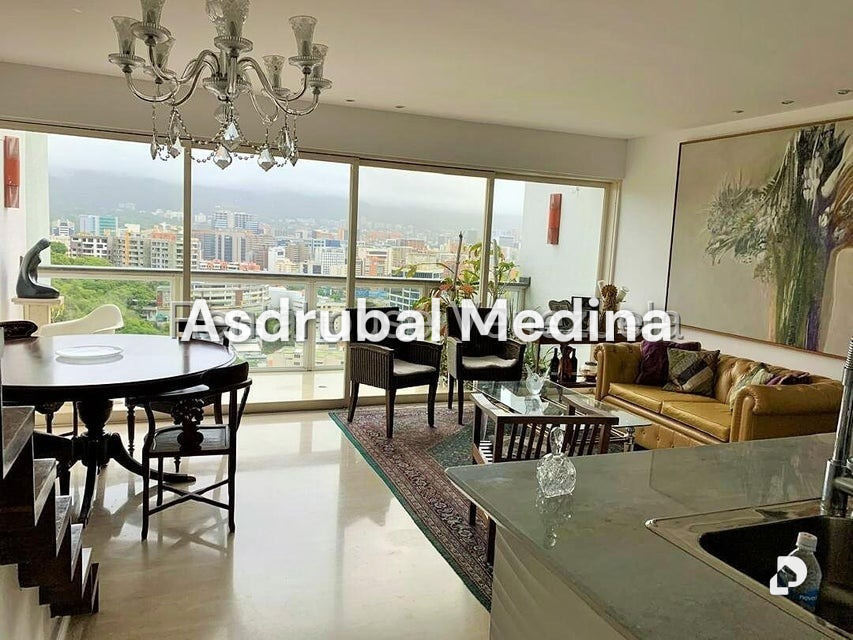 Apartamento en Chula Vista, Caracas – 2