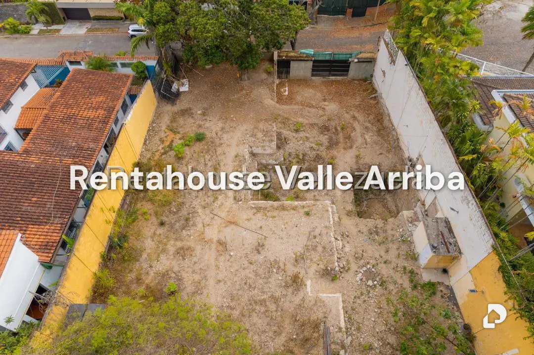 Terreno en Santa Fe Norte, Caracas – 14