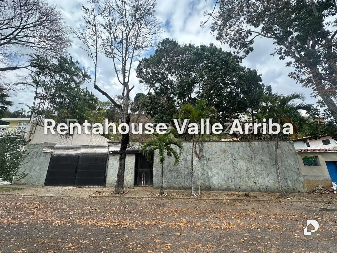 Terreno en Santa Fe Norte, Caracas – 17