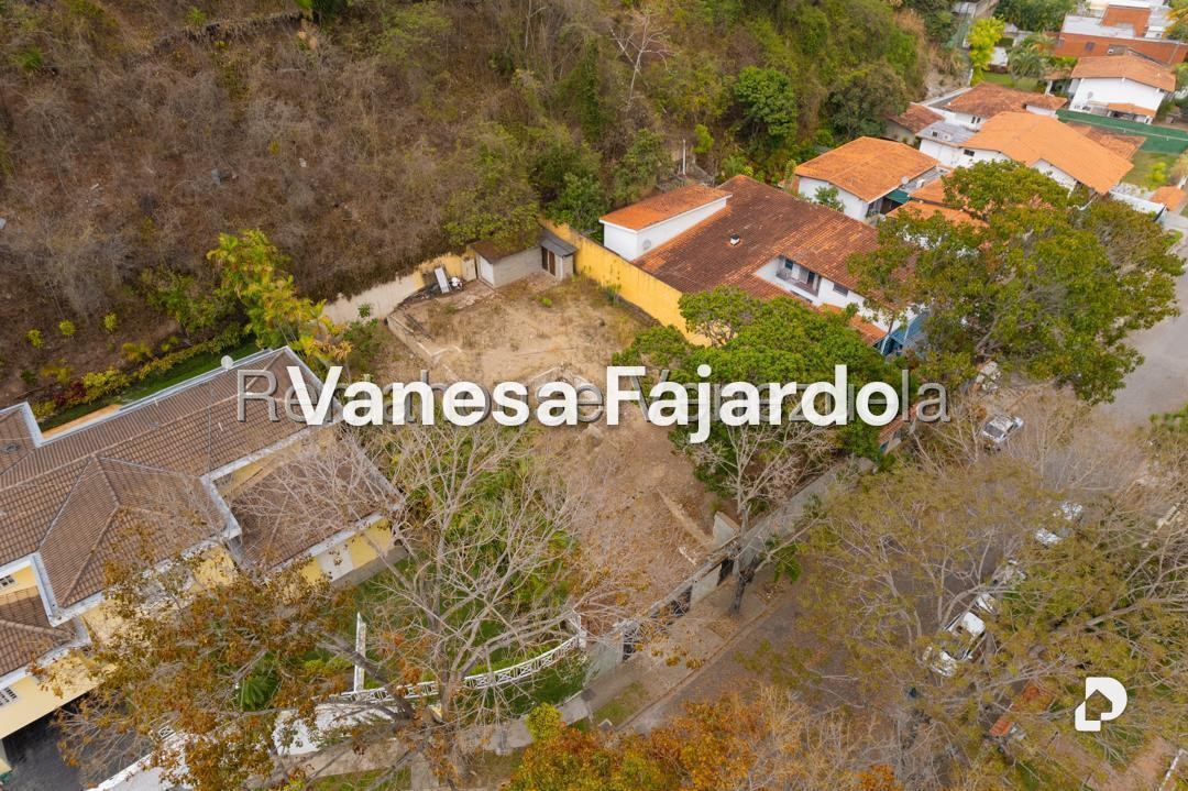 Terreno en Santa Fe Norte, Caracas – 7