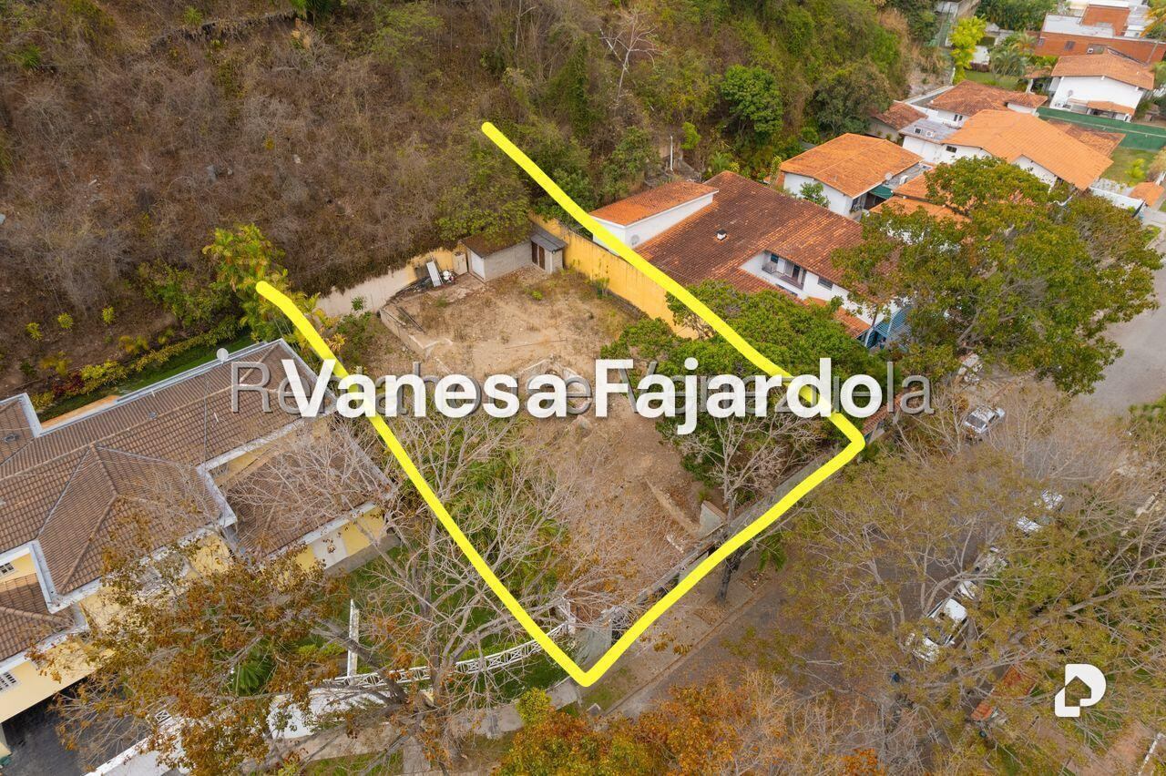 Terreno en Santa Fe Norte, Caracas – 1
