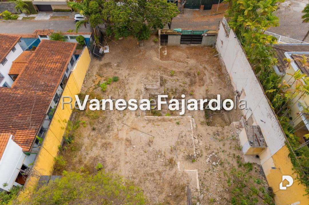 Terreno en Santa Fe Norte, Caracas – 14