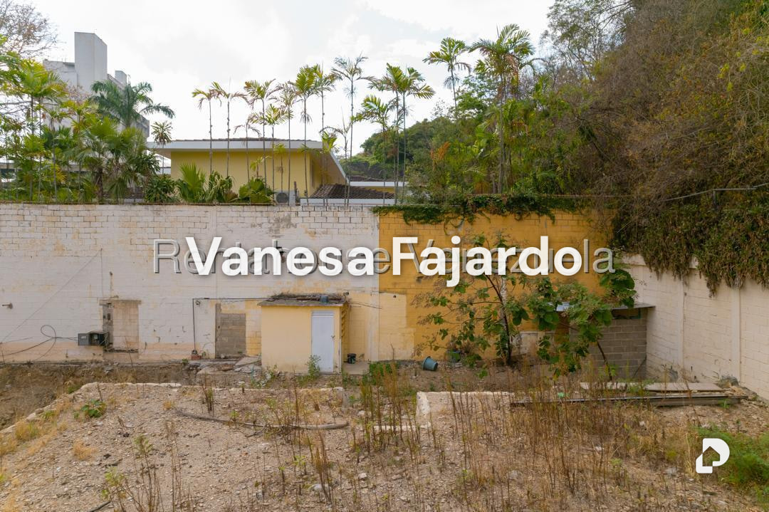 Terreno en Santa Fe Norte, Caracas – 15
