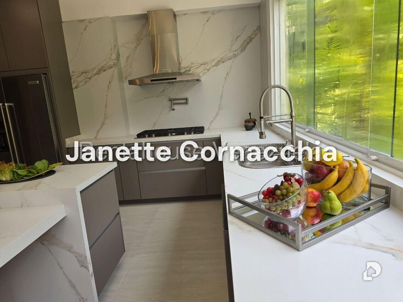 Apartamento en Altamira, Caracas – 12