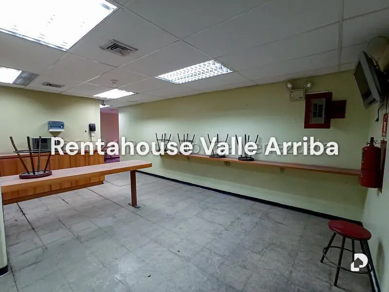 Local comercial en Los Cortijos de Lourdes, Caracas – 22