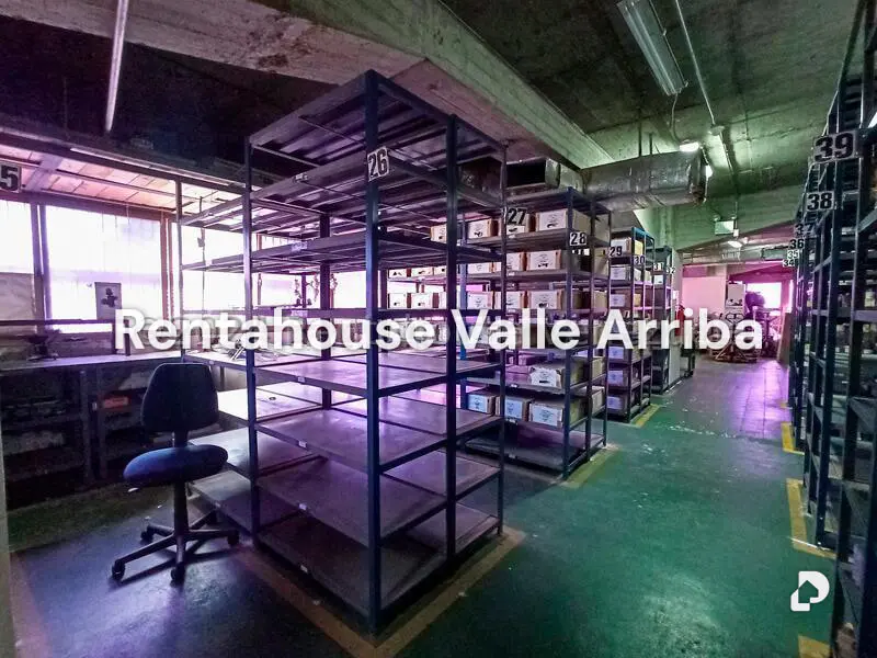 Local comercial en Los Cortijos de Lourdes, Caracas – 15