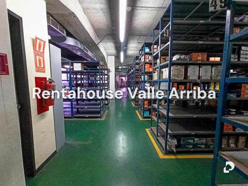 Local comercial en Los Cortijos de Lourdes, Caracas – 7
