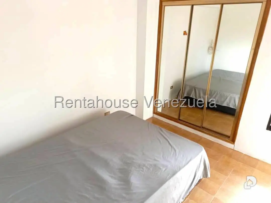 Apartamento en La Unión, Caracas – 24