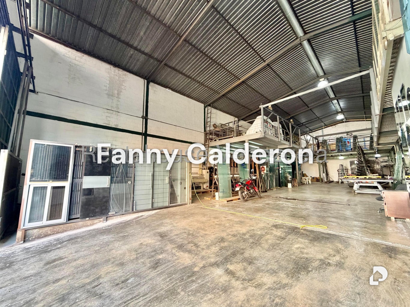 Local comercial en Catia, Caracas – 3