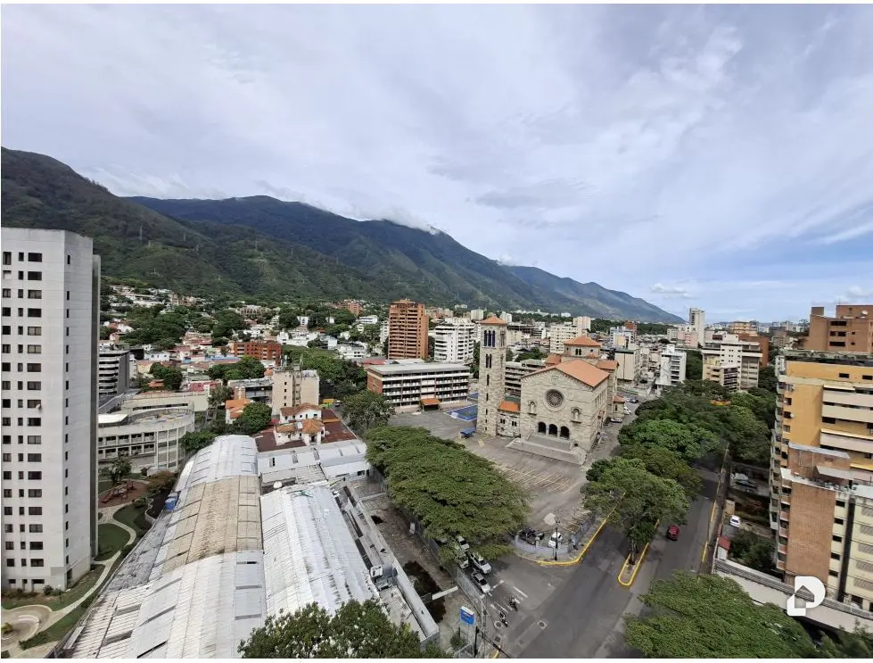 Apartamento en La Florida, Caracas – 16