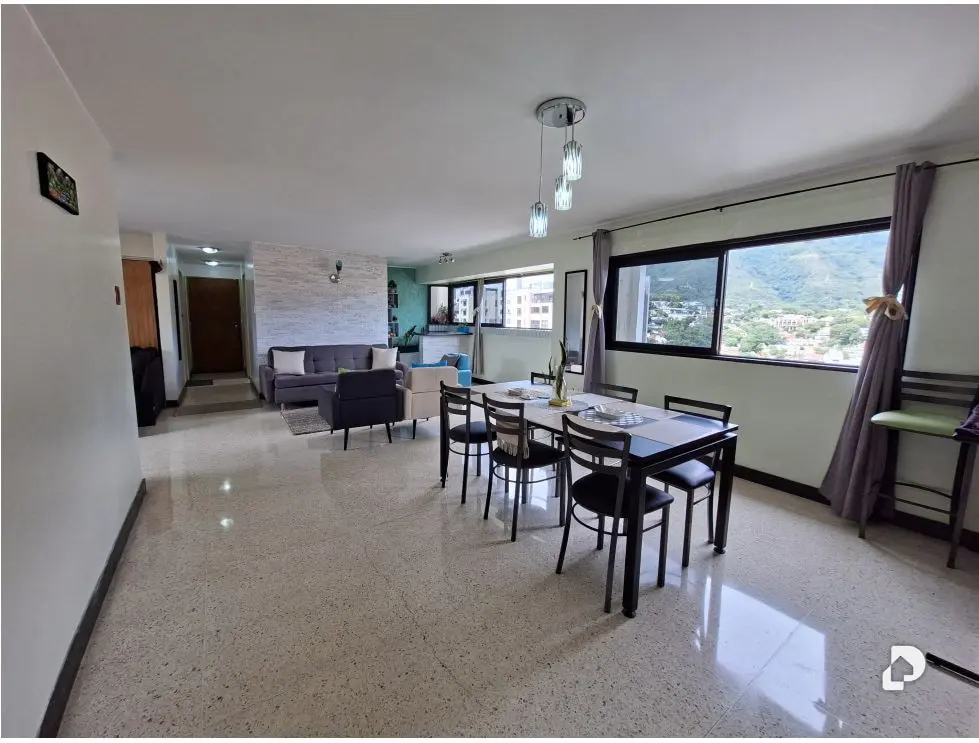 Apartamento en La Florida, Caracas – 10
