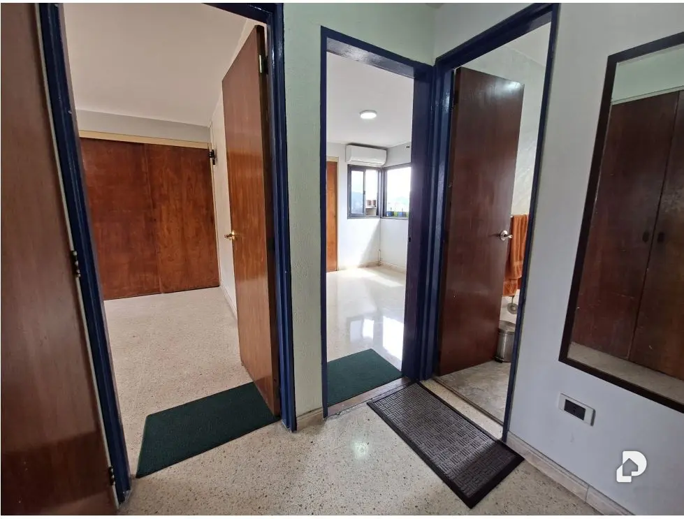 Apartamento en La Florida, Caracas – 17