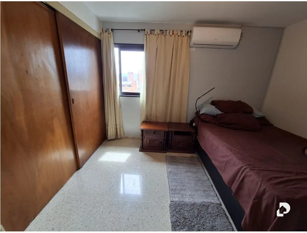 Apartamento en La Florida, Caracas – 23
