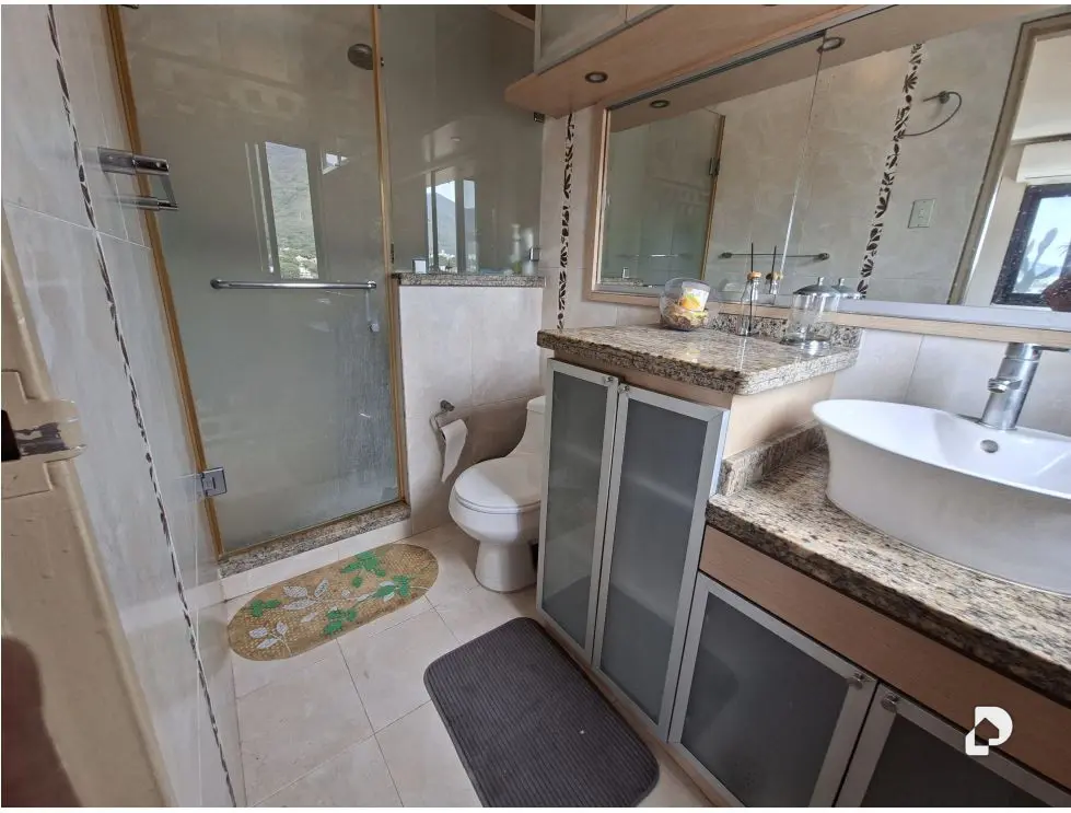 Apartamento en La Florida, Caracas – 20