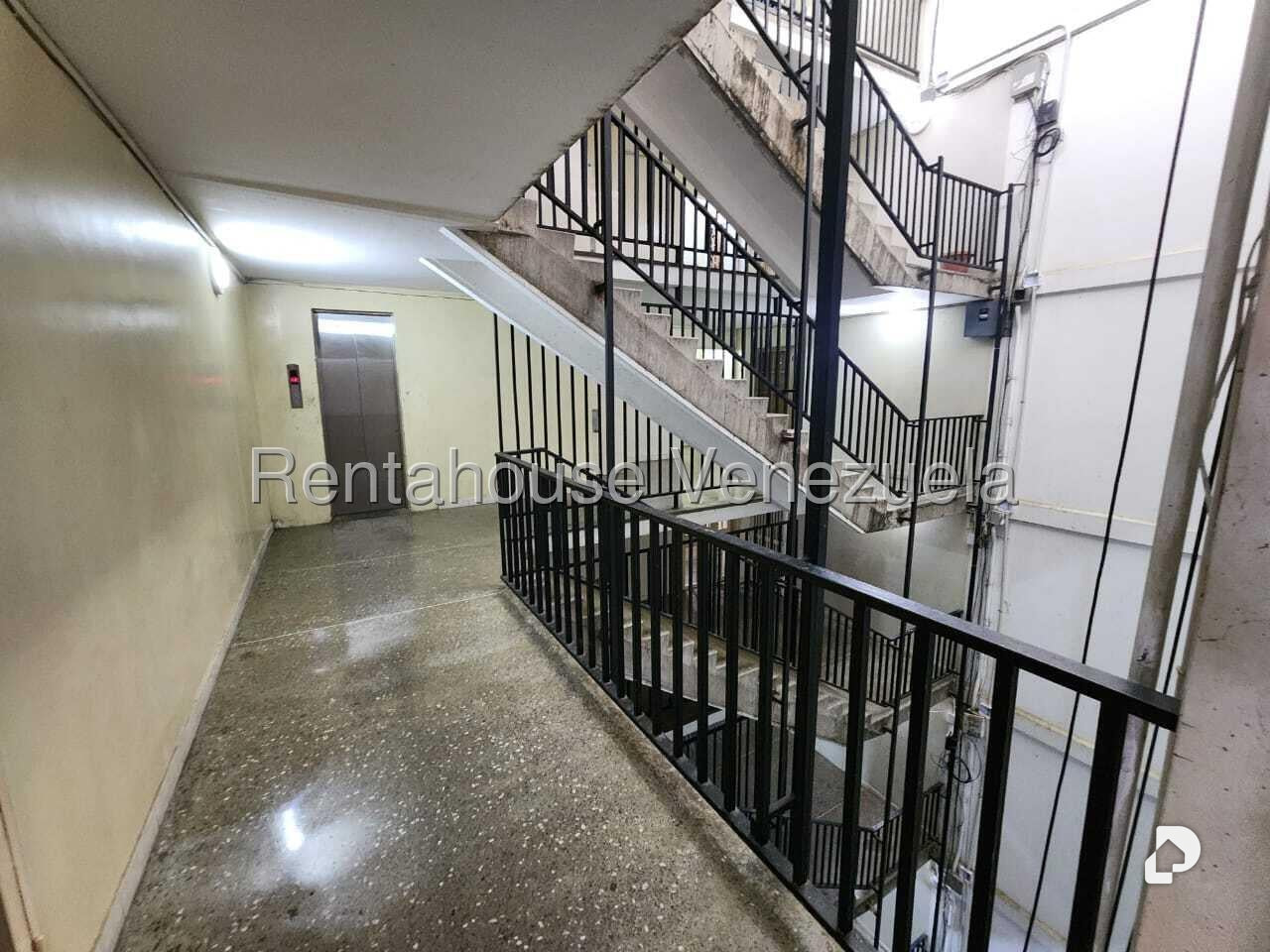 Apartamento en Caricuao, Caracas – 30