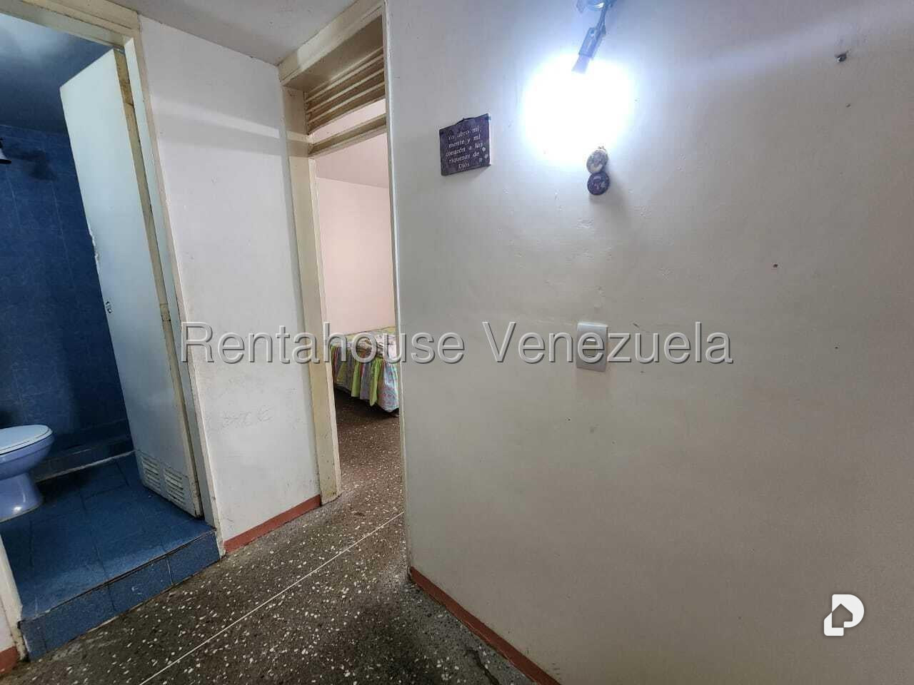 Apartamento en Caricuao, Caracas – 15